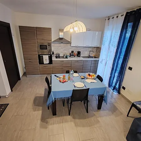 Kira 2 Apartment